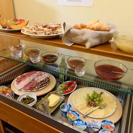 Bistrica 住宿加早餐酒店 3*